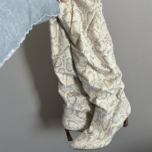 Vicki snake skin boots